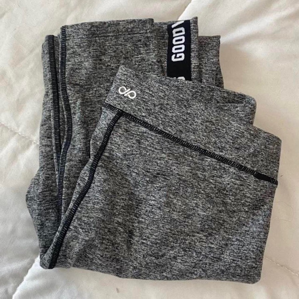 grey athletic leggings